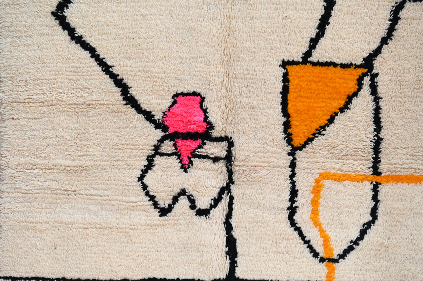 Tapis traditionnel Azilal 240 X 152 Cm