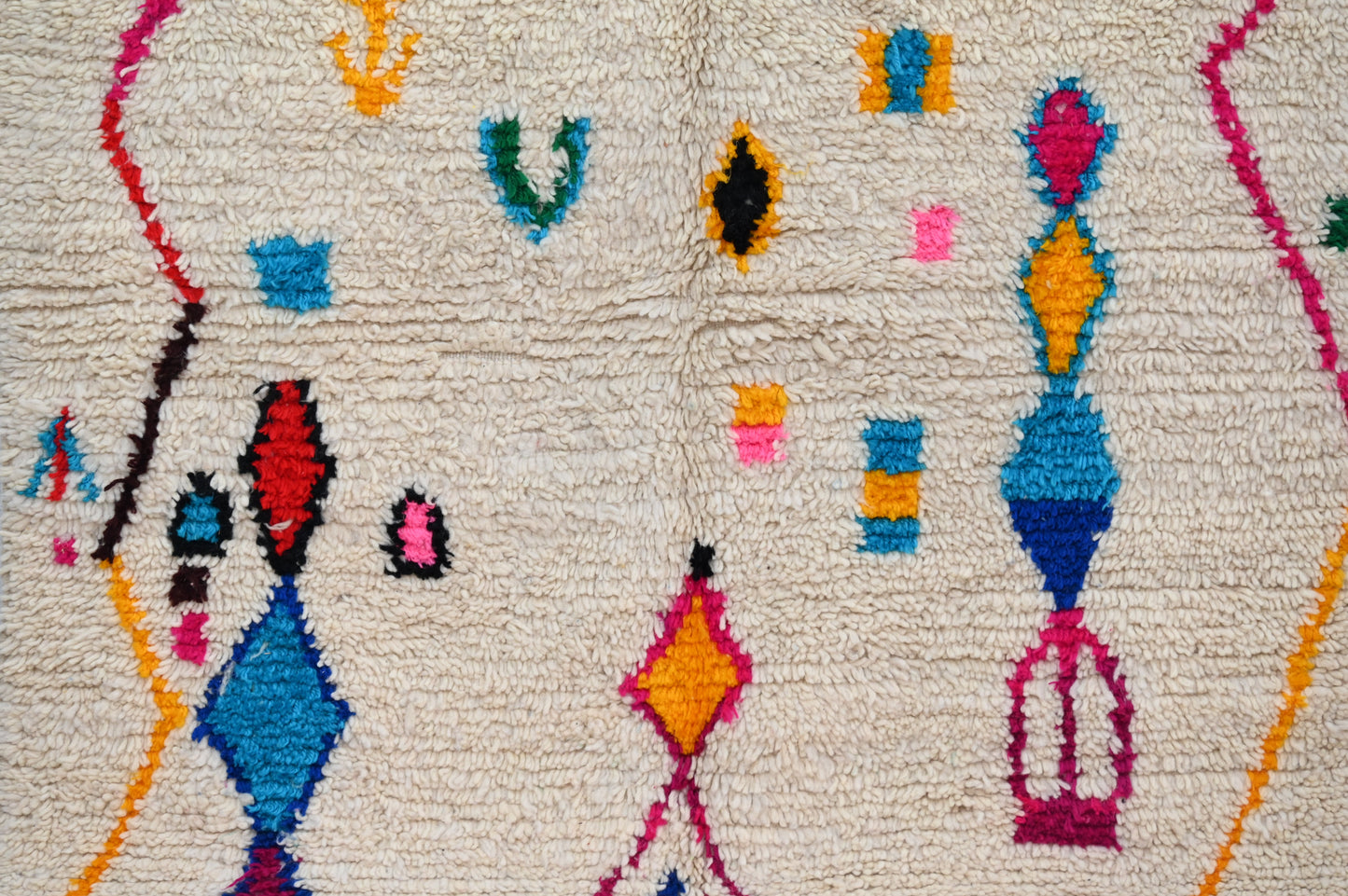 Tapis traditionnel Azilal 240 X 132 Cm