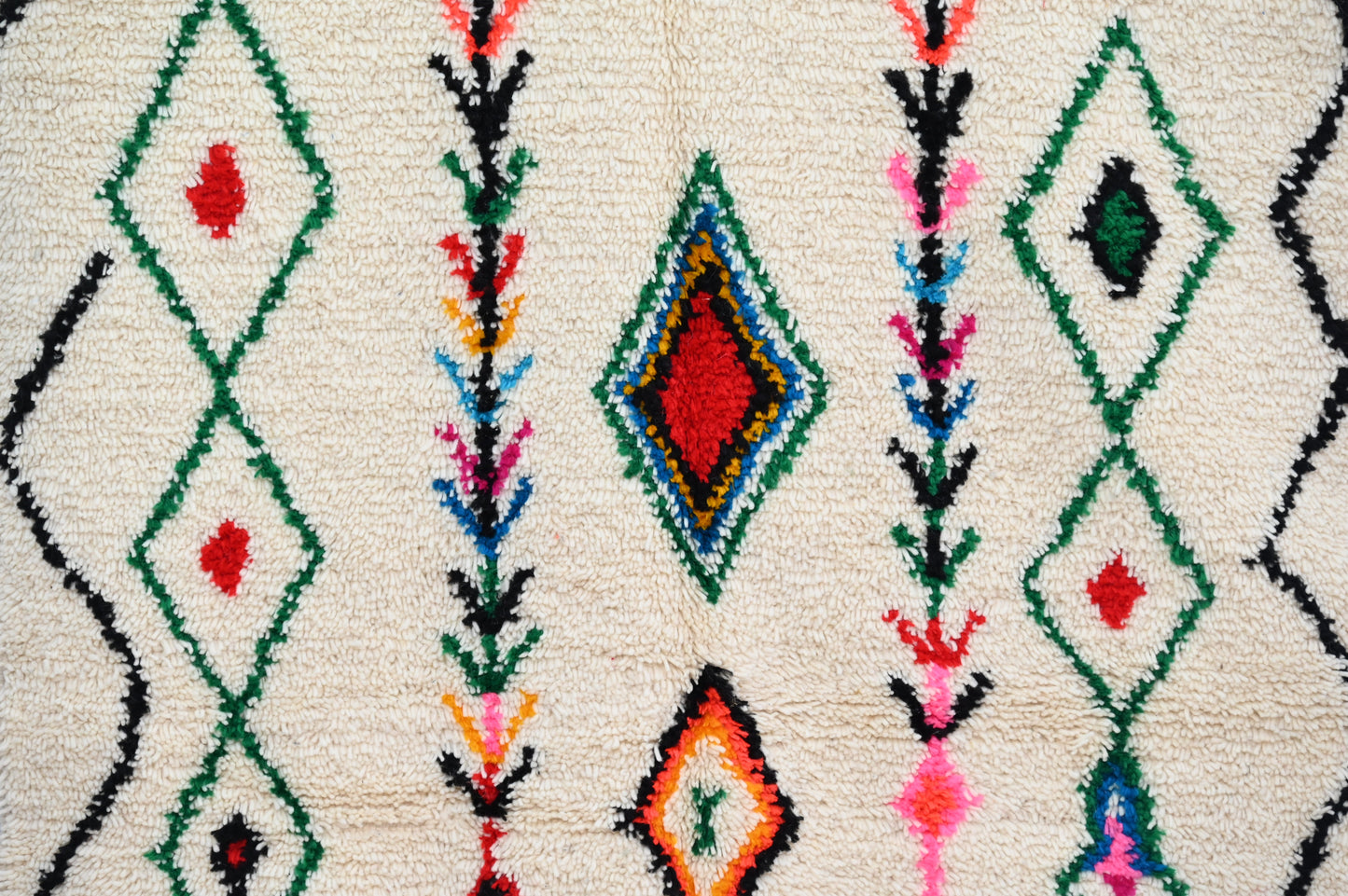 Tapis traditionnel Azilal 240 X 150 Cm