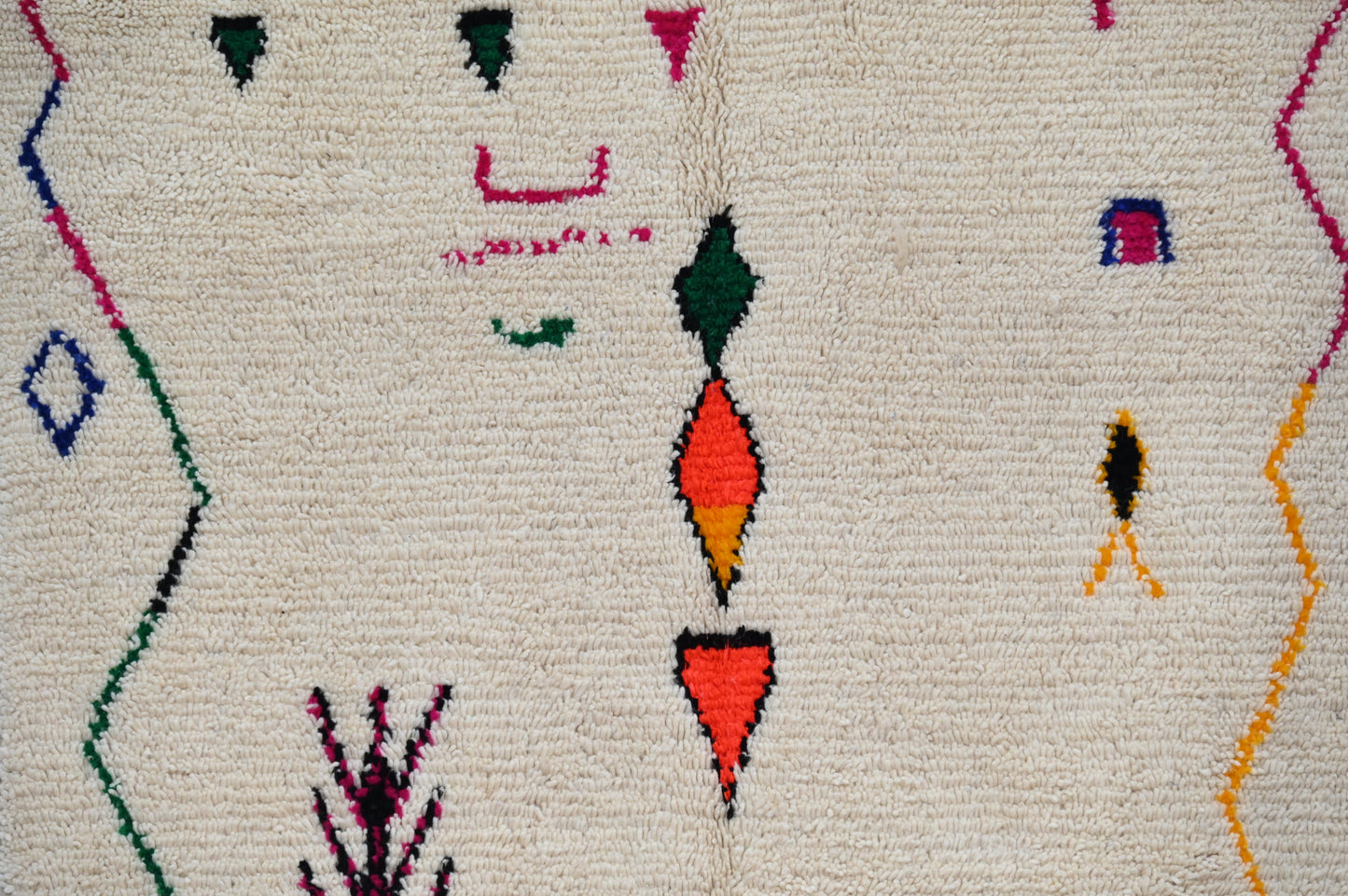 Tapis traditionnel Azilal 260 X 148 Cm