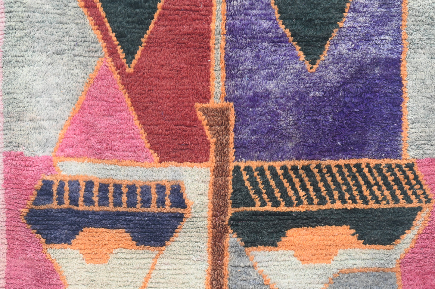 Tapis traditionnel Azilal 255 X 164 Cm