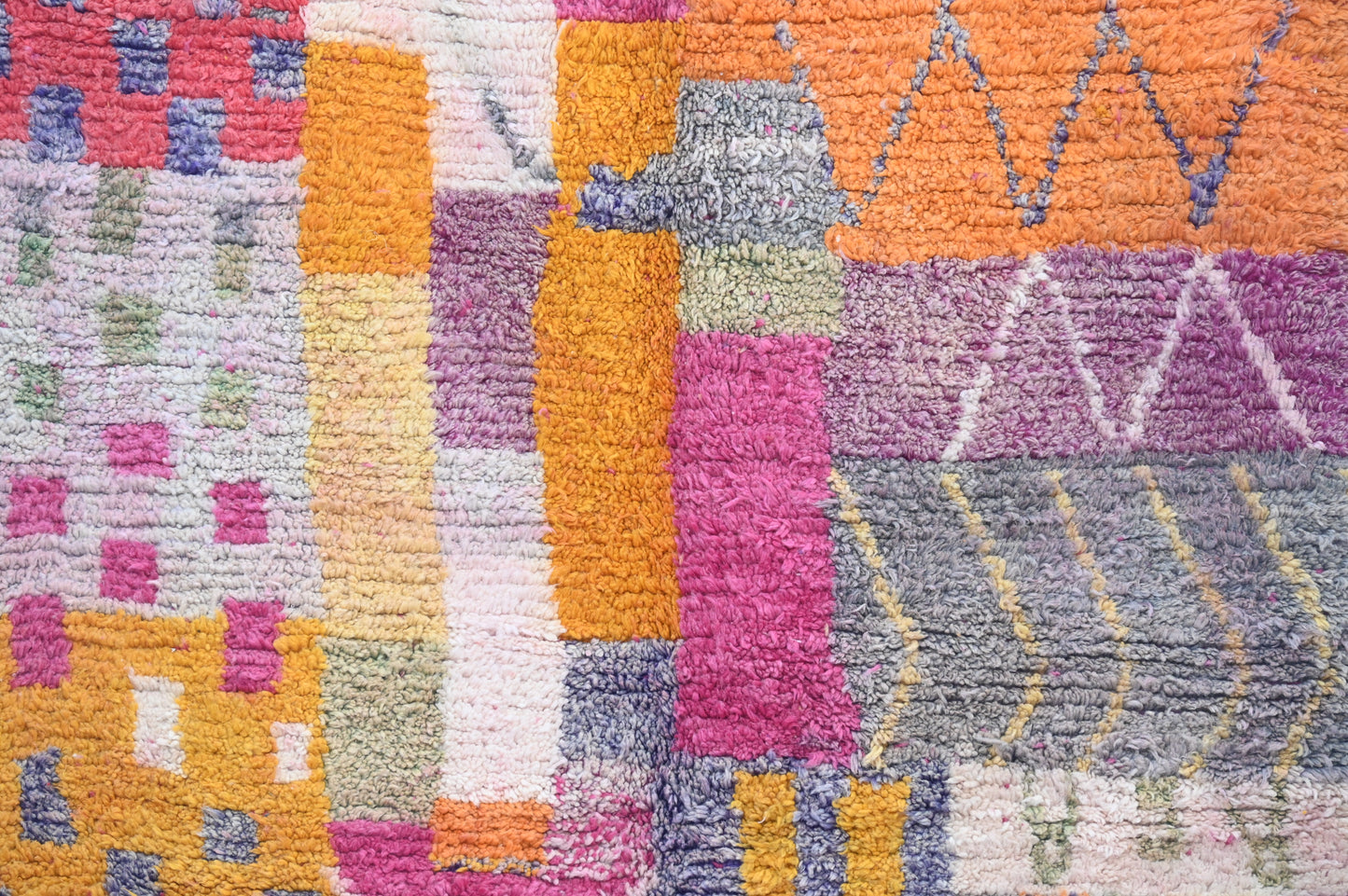 Tapis traditionnel Azilal 240 X 154 Cm