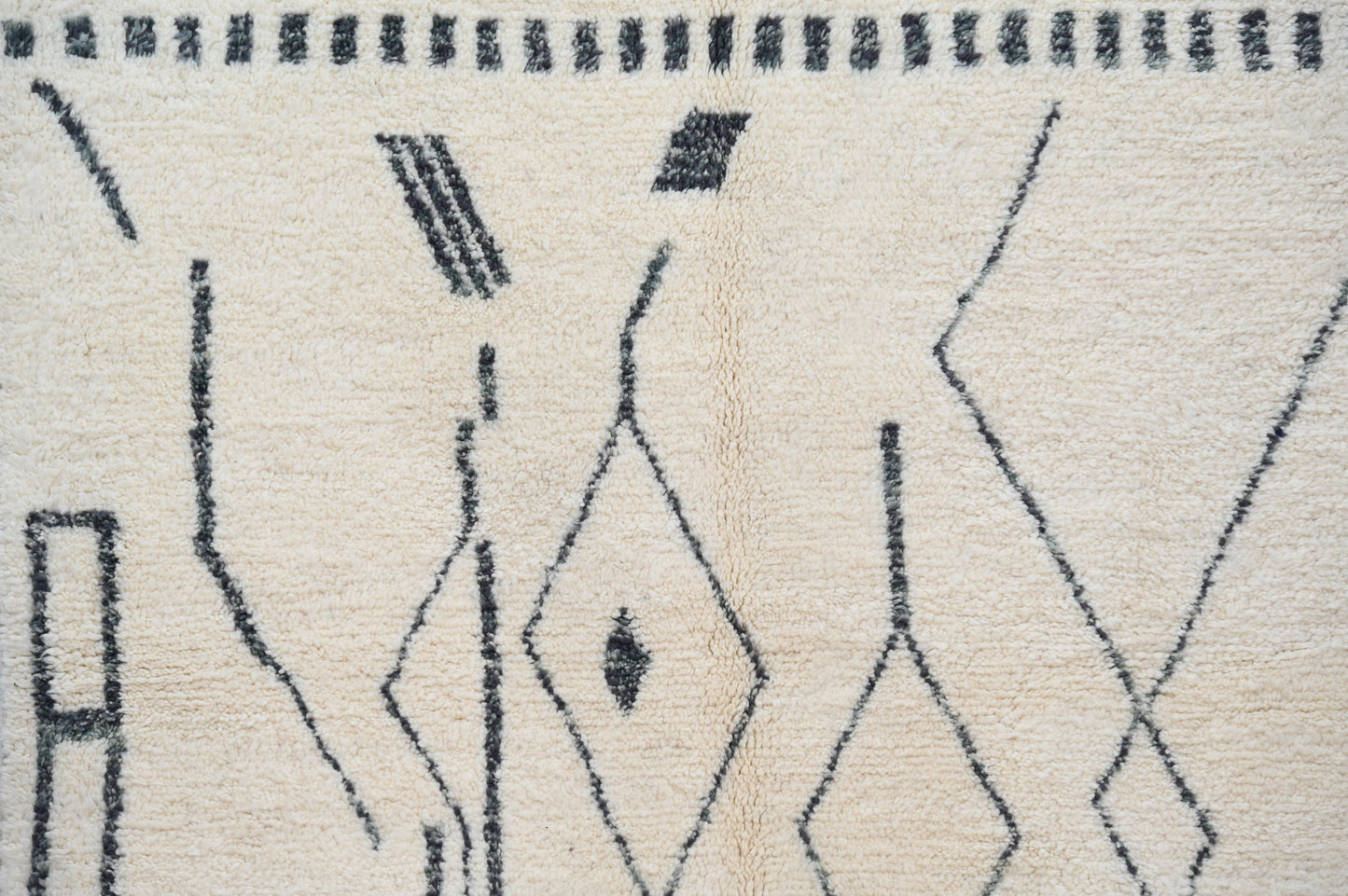 Tapis traditionnel Beni Ouarain 300 X 200 Cm