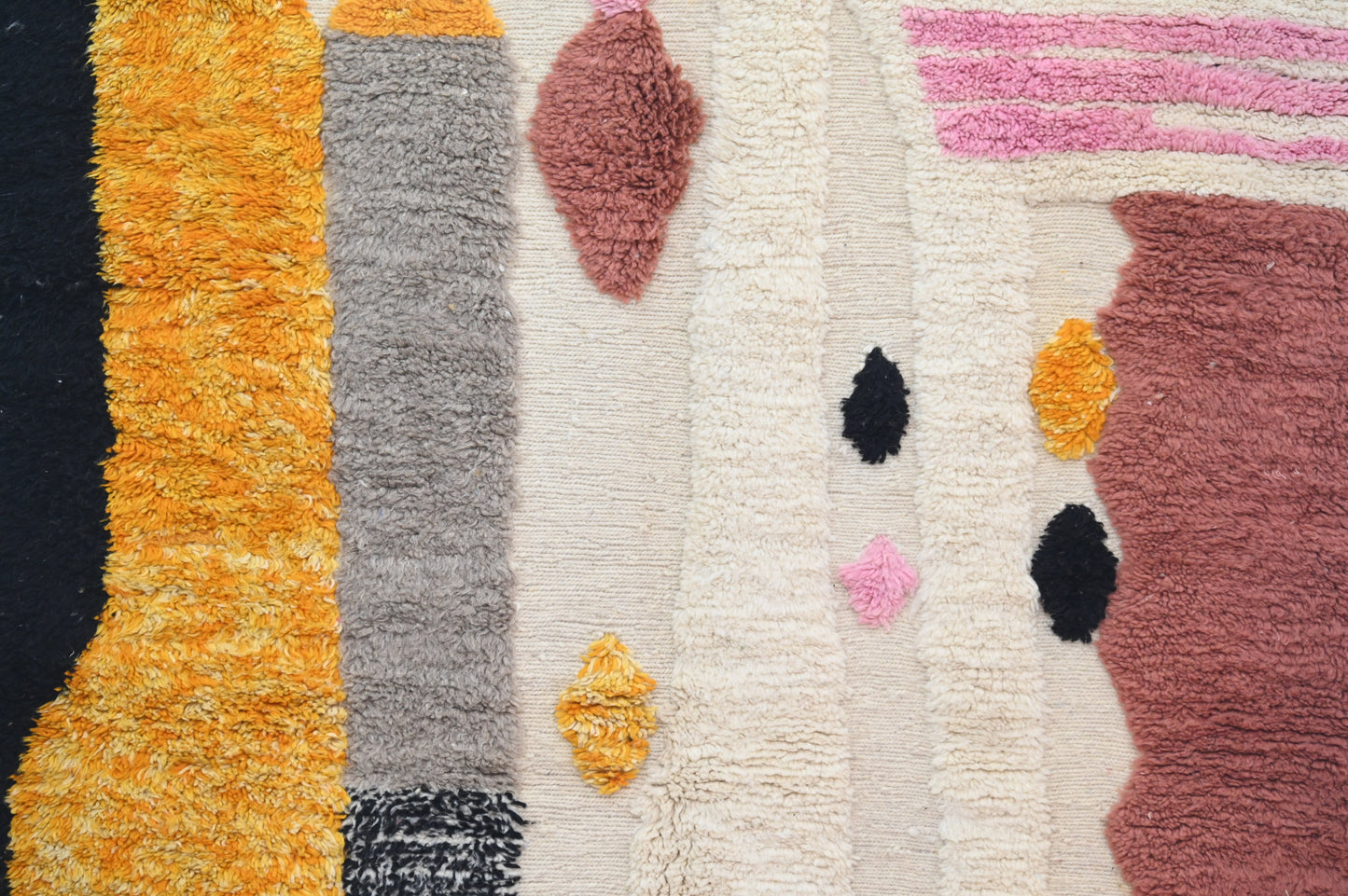 Tapis traditionnel Azilal 245 X 160 Cm