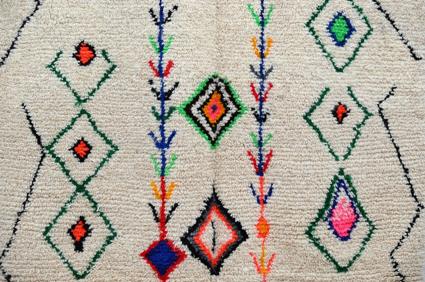 Tapis traditionnel Azilal 253 X 154 Cm