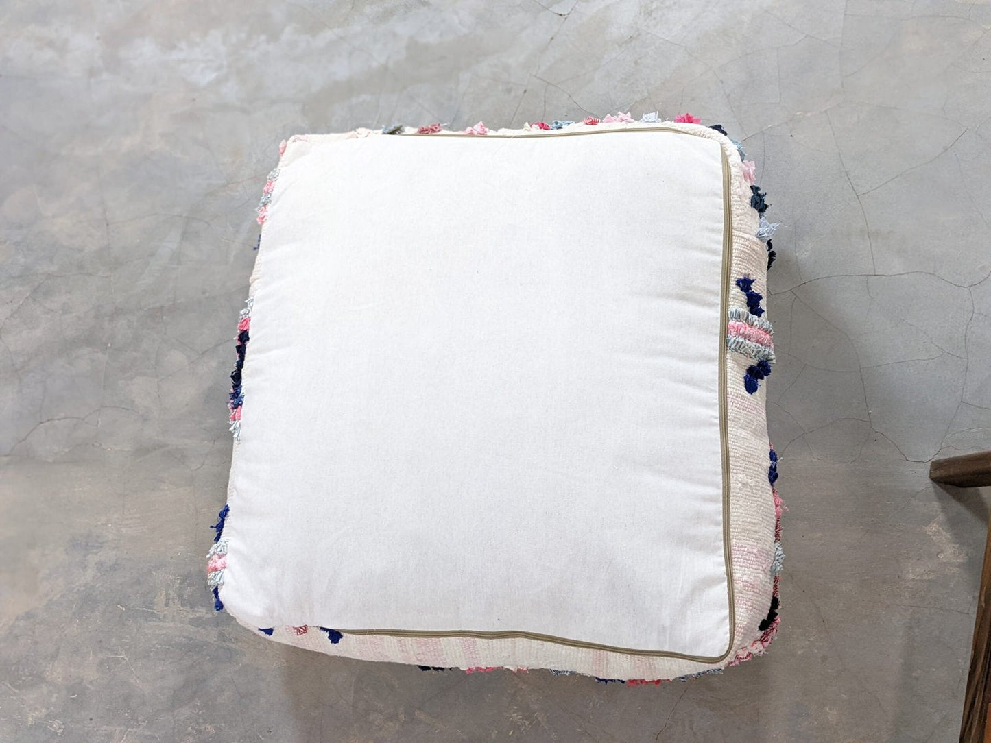 Pouf Traditionnel 60 X 60 X 20