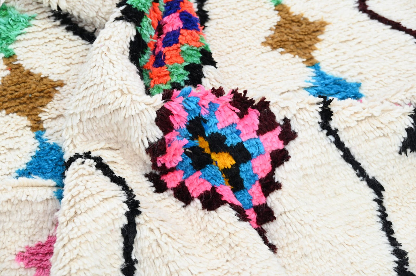 Tapis traditionnel Azilal 255 X 144 Cm