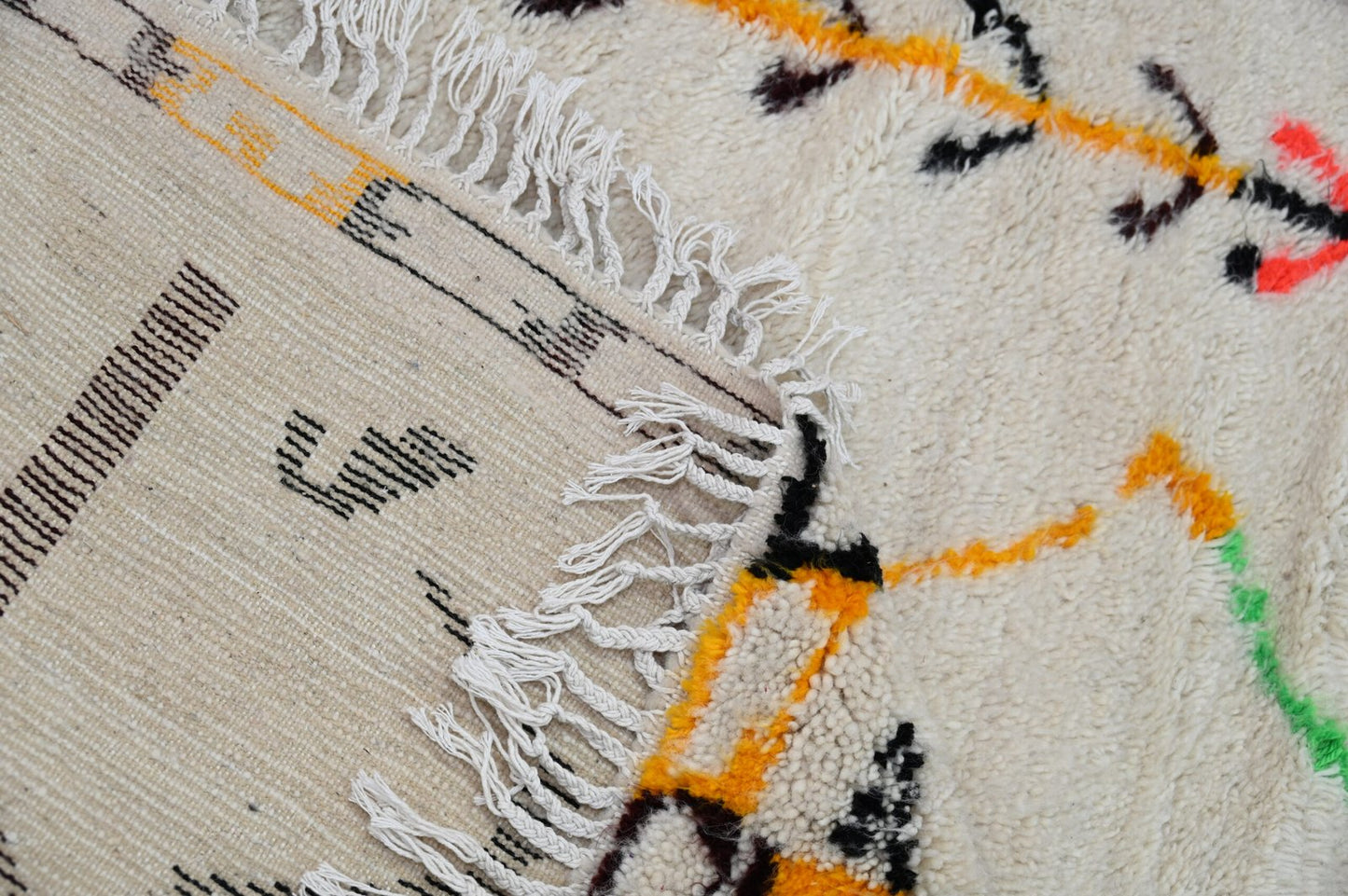 Tapis traditionnel Azilal 248 X 151 Cm