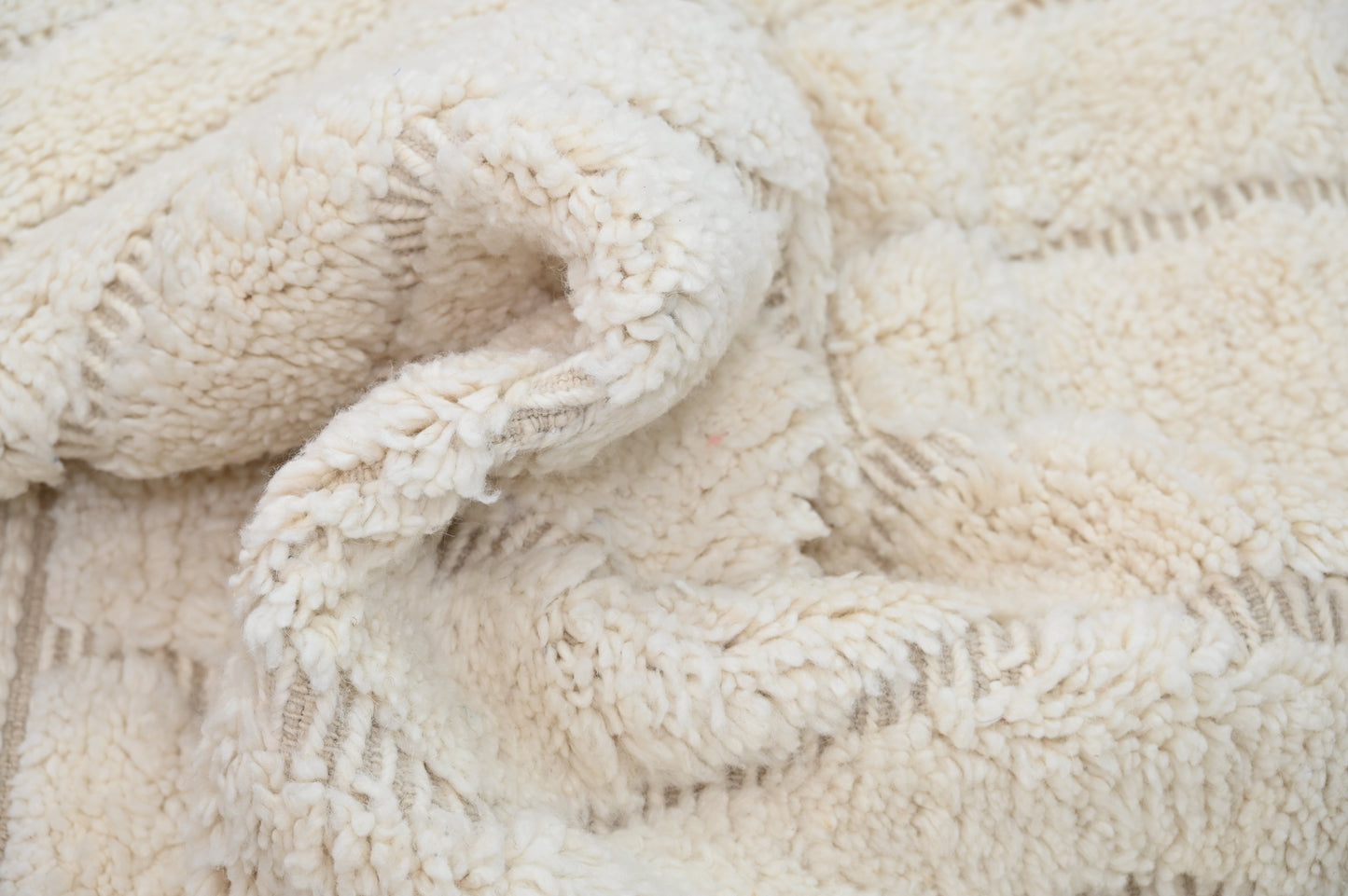 Tapis traditionnel Beni Ouarain 305 X 216 Cm