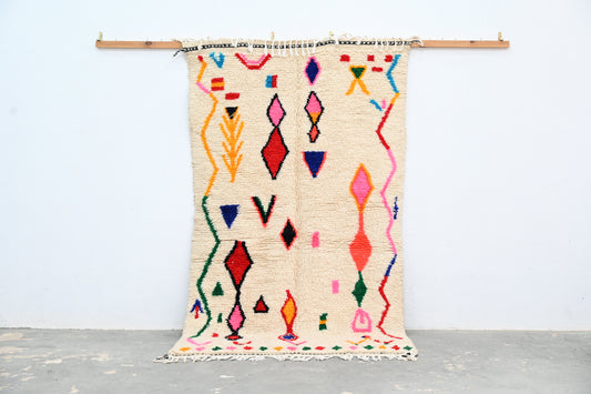 Tapis traditionnel Azilal 231 X 131 Cm