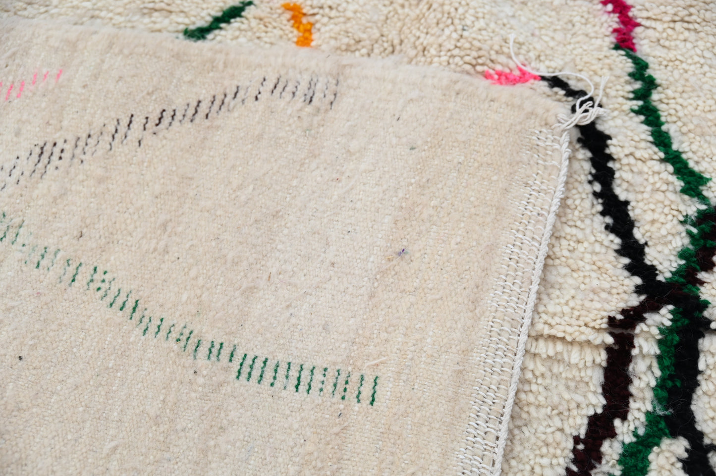 Tapis traditionnel Azilal 228 X 152 Cm