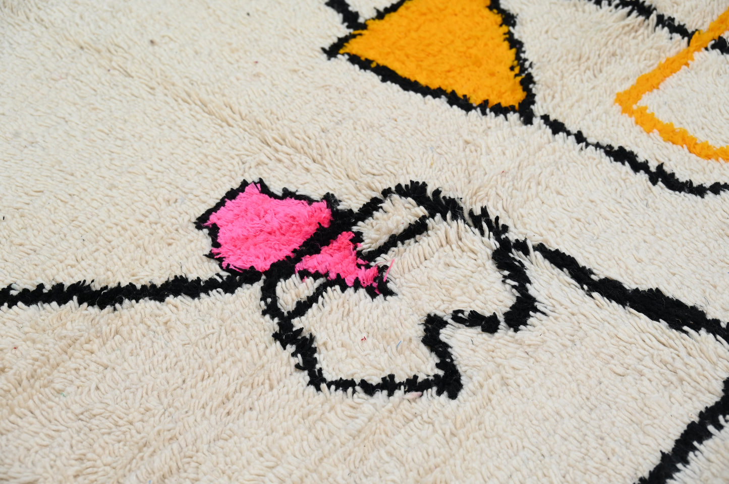 Tapis traditionnel Azilal 240 X 152 Cm