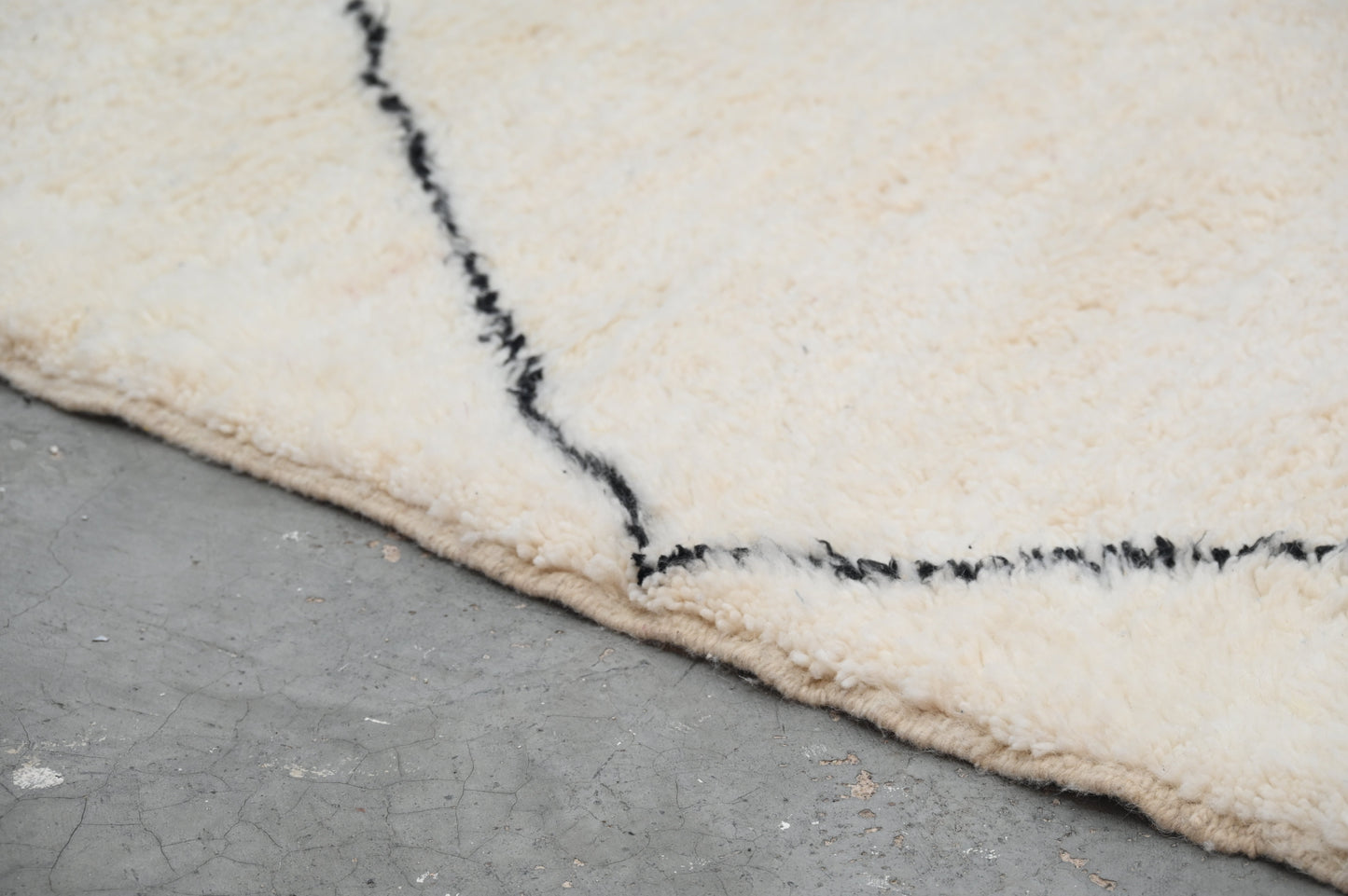 Tapis traditionnel Beni Ouarain 300 X 210 Cm