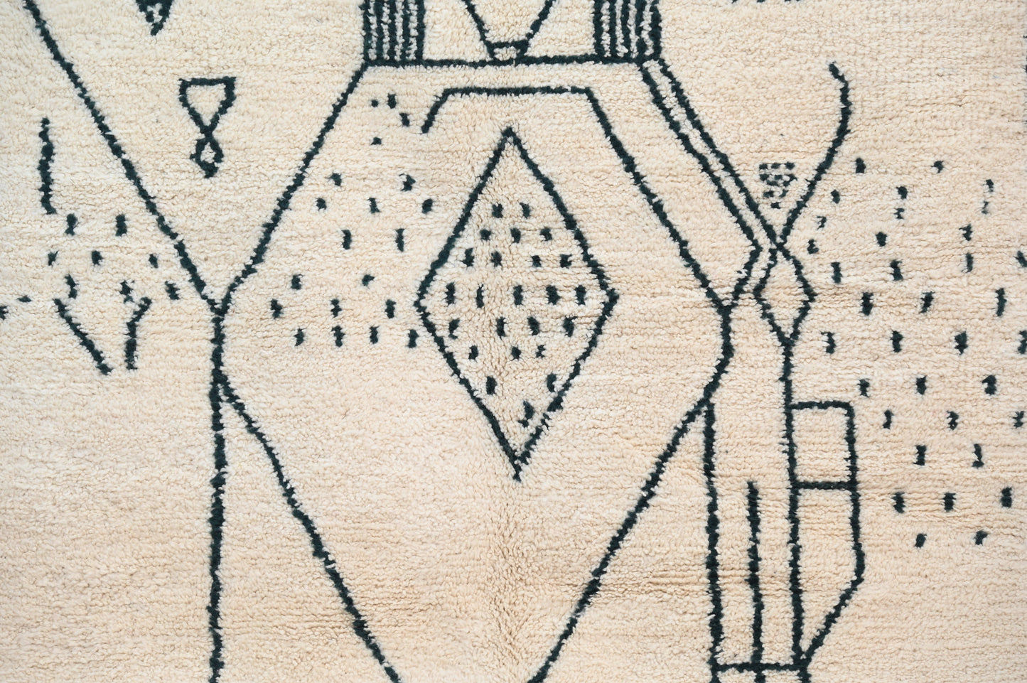 Tapis traditionnel Beni Ouarain 300 X 210 Cm