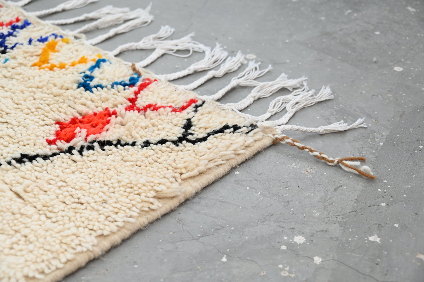 Tapis traditionnel Azilal 260 X 145 Cm