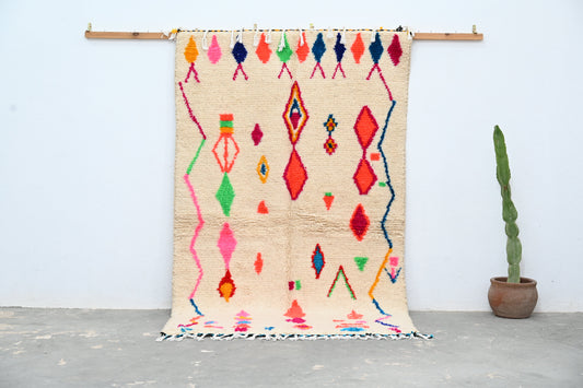 Tapis traditionnel Azilal 246 X 146 Cm