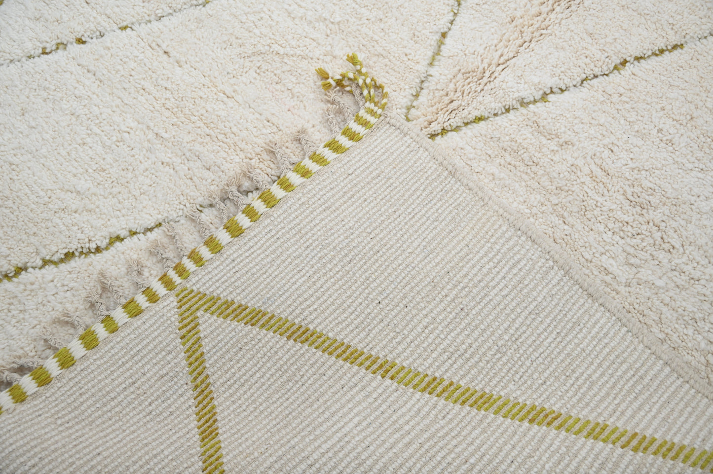 Tapis traditionnel Beni Ouarain 310 X 210 Cm