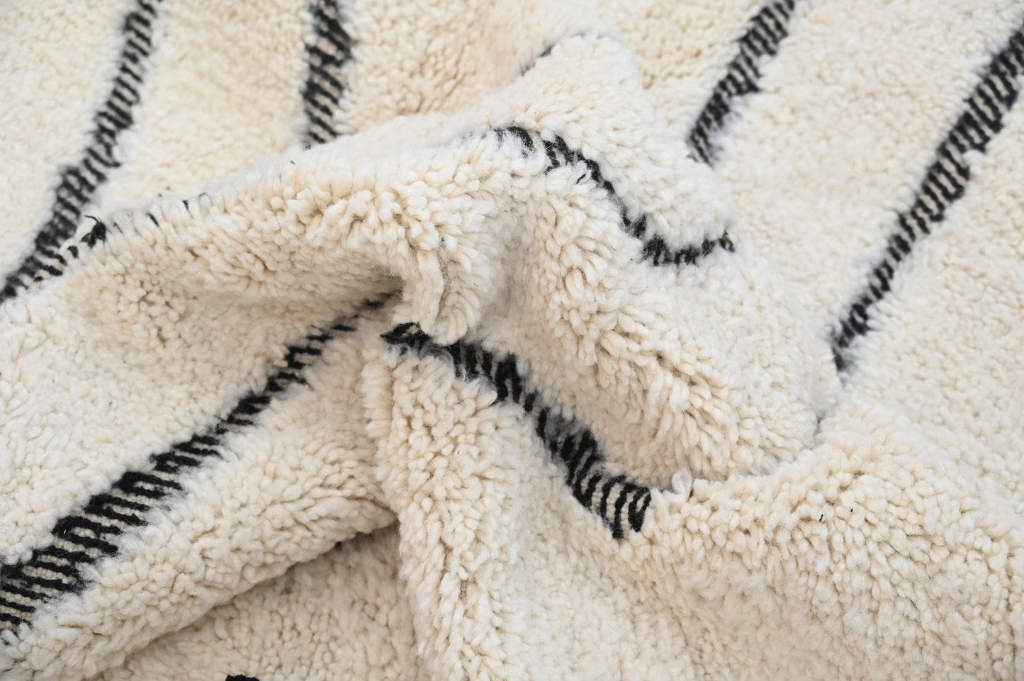 Tapis traditionnel Beni Ouarain 300 X 214 Cm