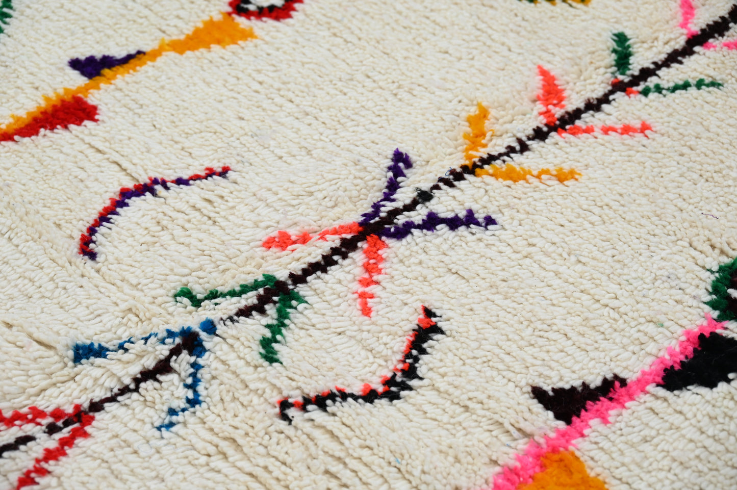 Tapis traditionnel Azilal 252 X 145 Cm