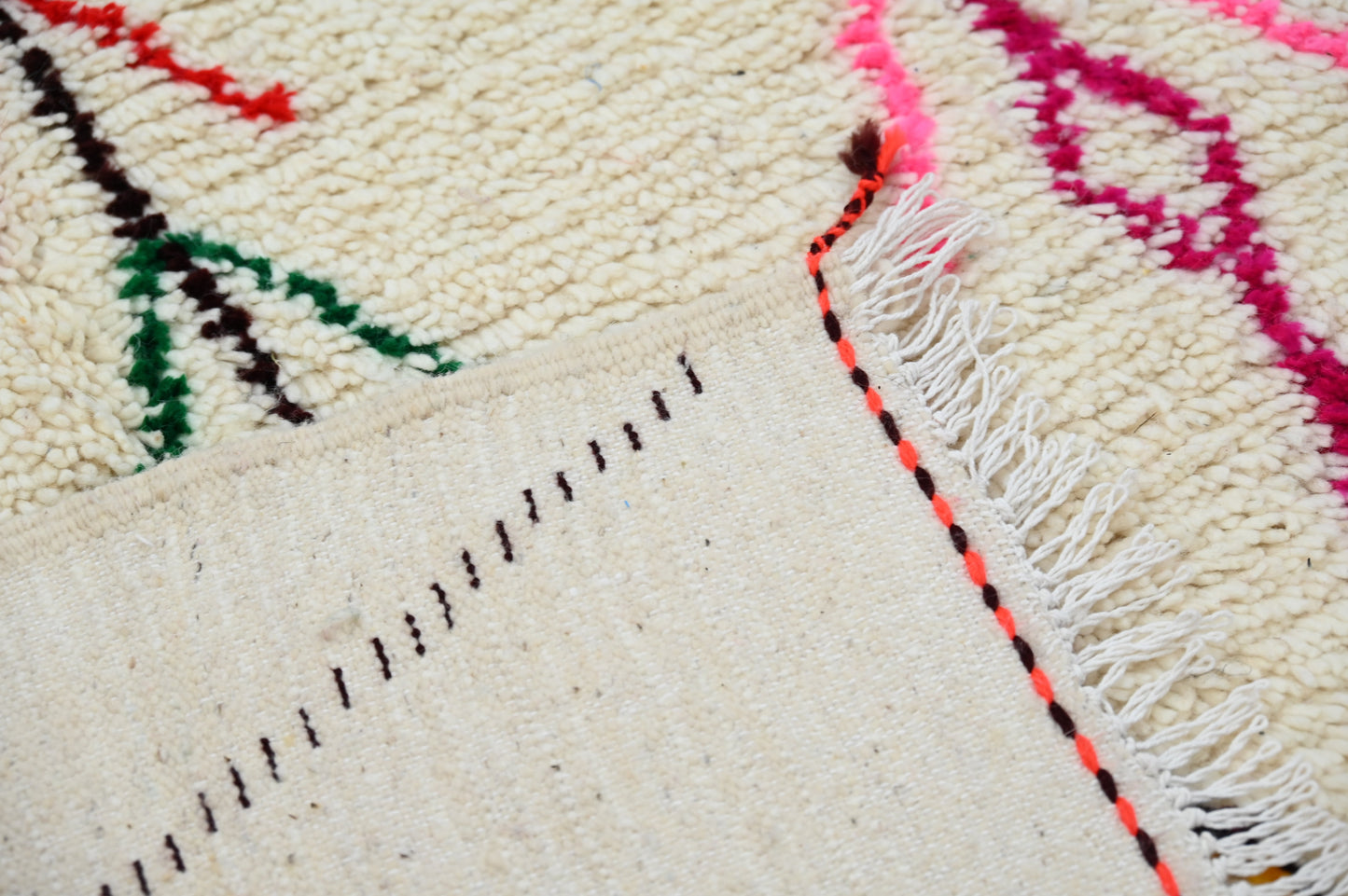 Tapis traditionnel Azilal 252 X 145 Cm