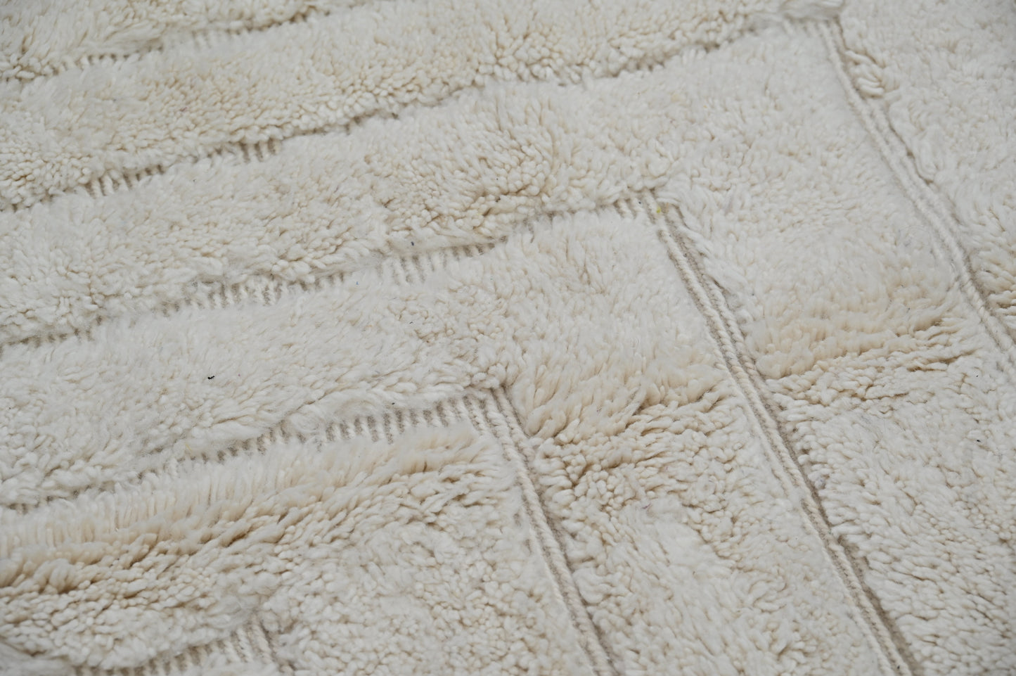 Tapis traditionnel Beni Ouarain 306 X 210 Cm