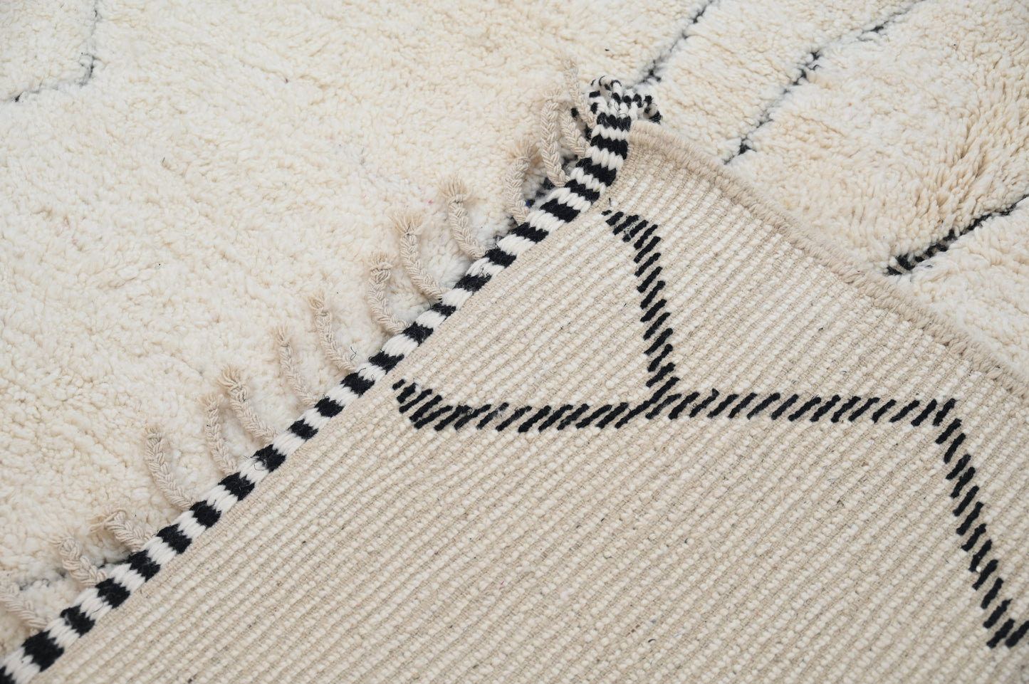 Tapis traditionnel Beni Ouarain 310 X 210 Cm