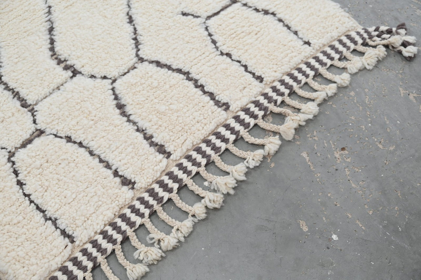 Petit tapis traditionnel Beni Ouarain 140 X 108 Cm