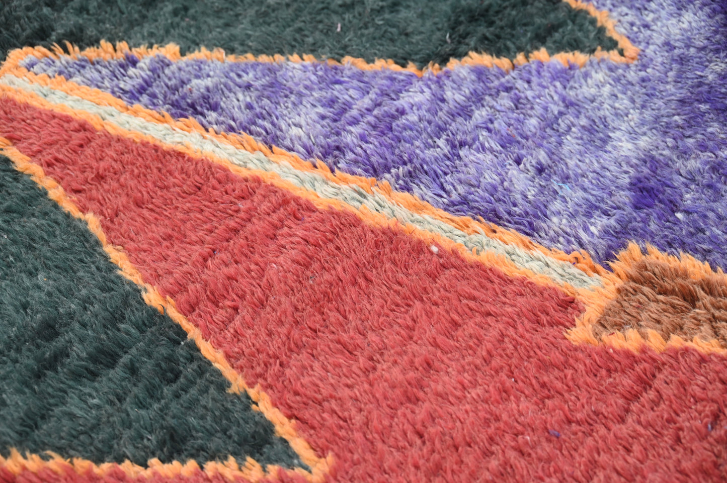 Tapis traditionnel Azilal 255 X 164 Cm