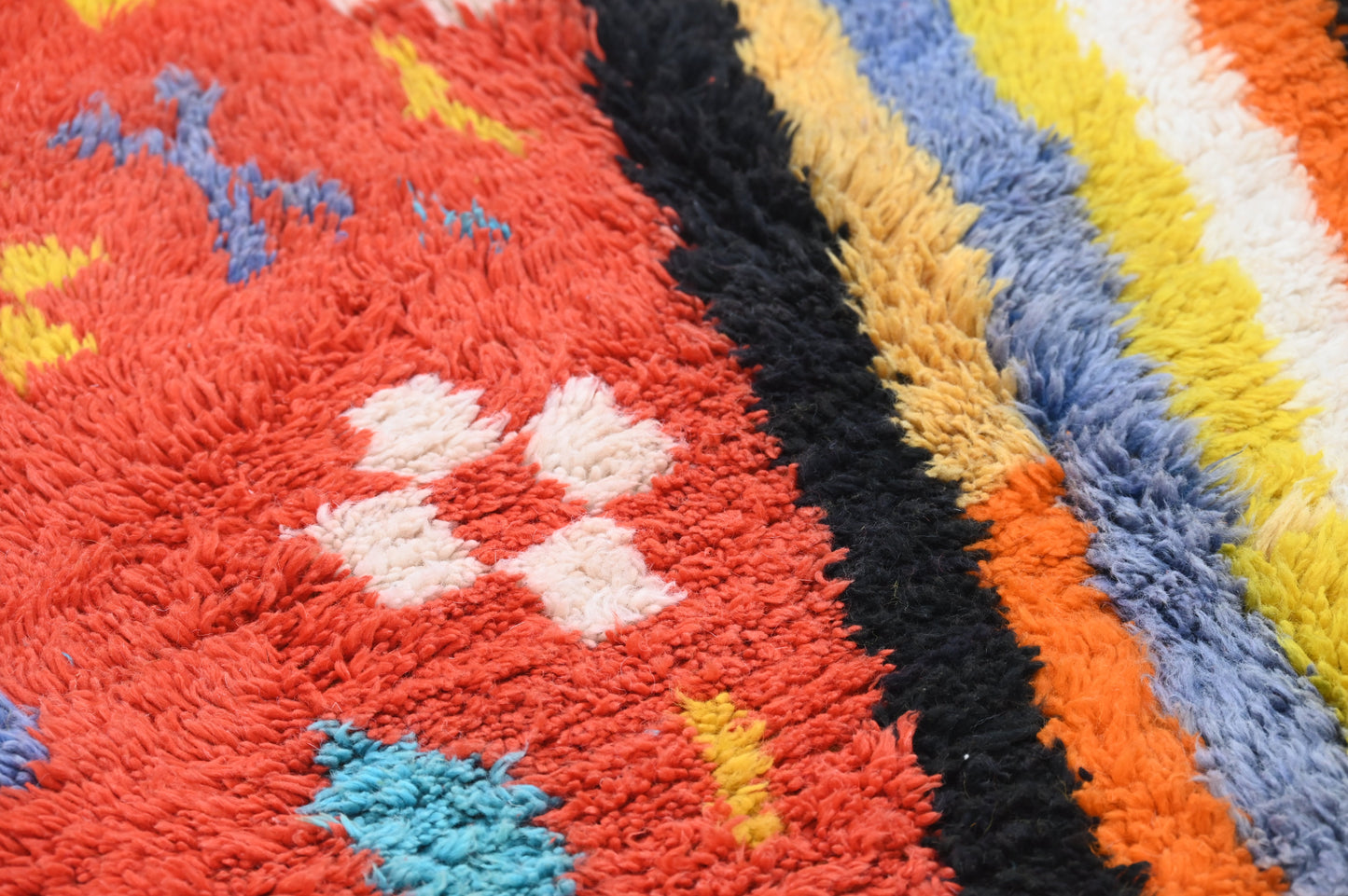 Tapis traditionnel Azilal 260 X 152 Cm