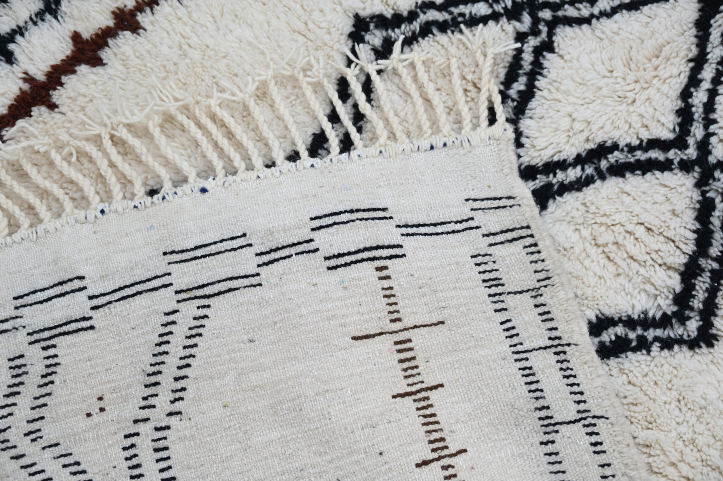 Tapis traditionnel Azilal 255 X 135 Cm