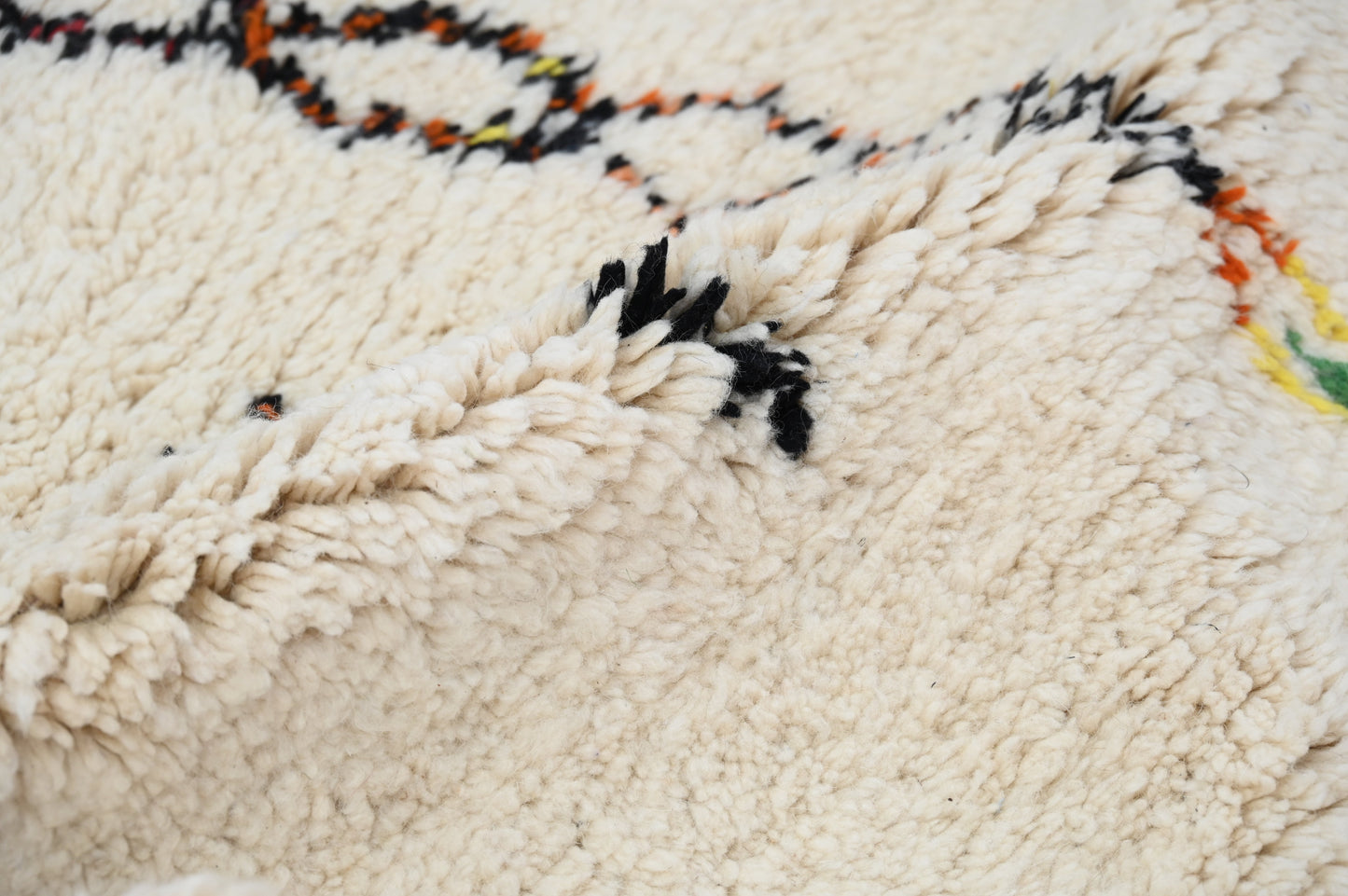 Tapis traditionnel Azilal 260 X 148 Cm