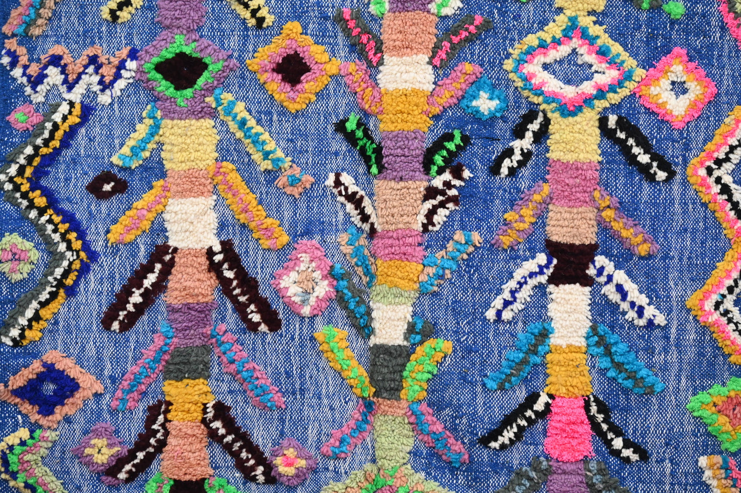 Tapis traditionnel Azilal 251 X 143 Cm