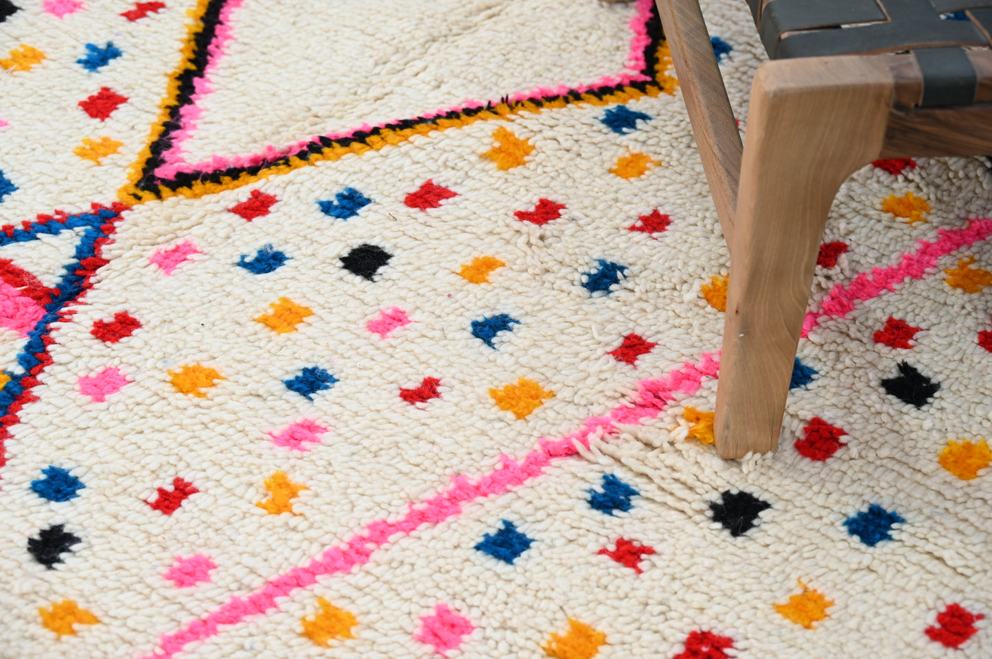 Tapis traditionnel Azilal 251 X 150 Cm