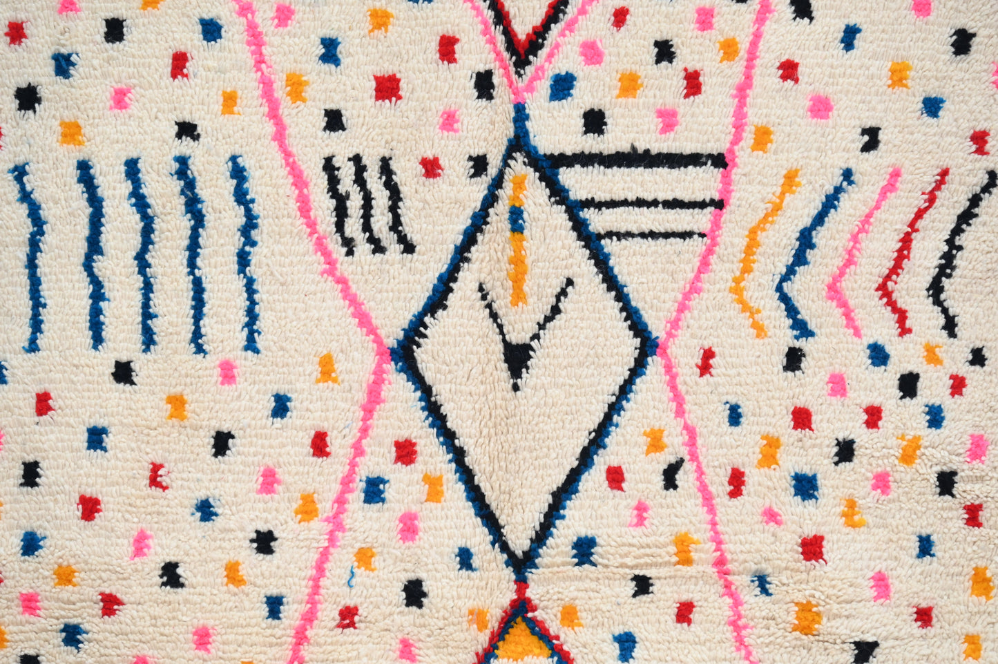 Tapis traditionnel Azilal 251 X 150 Cm