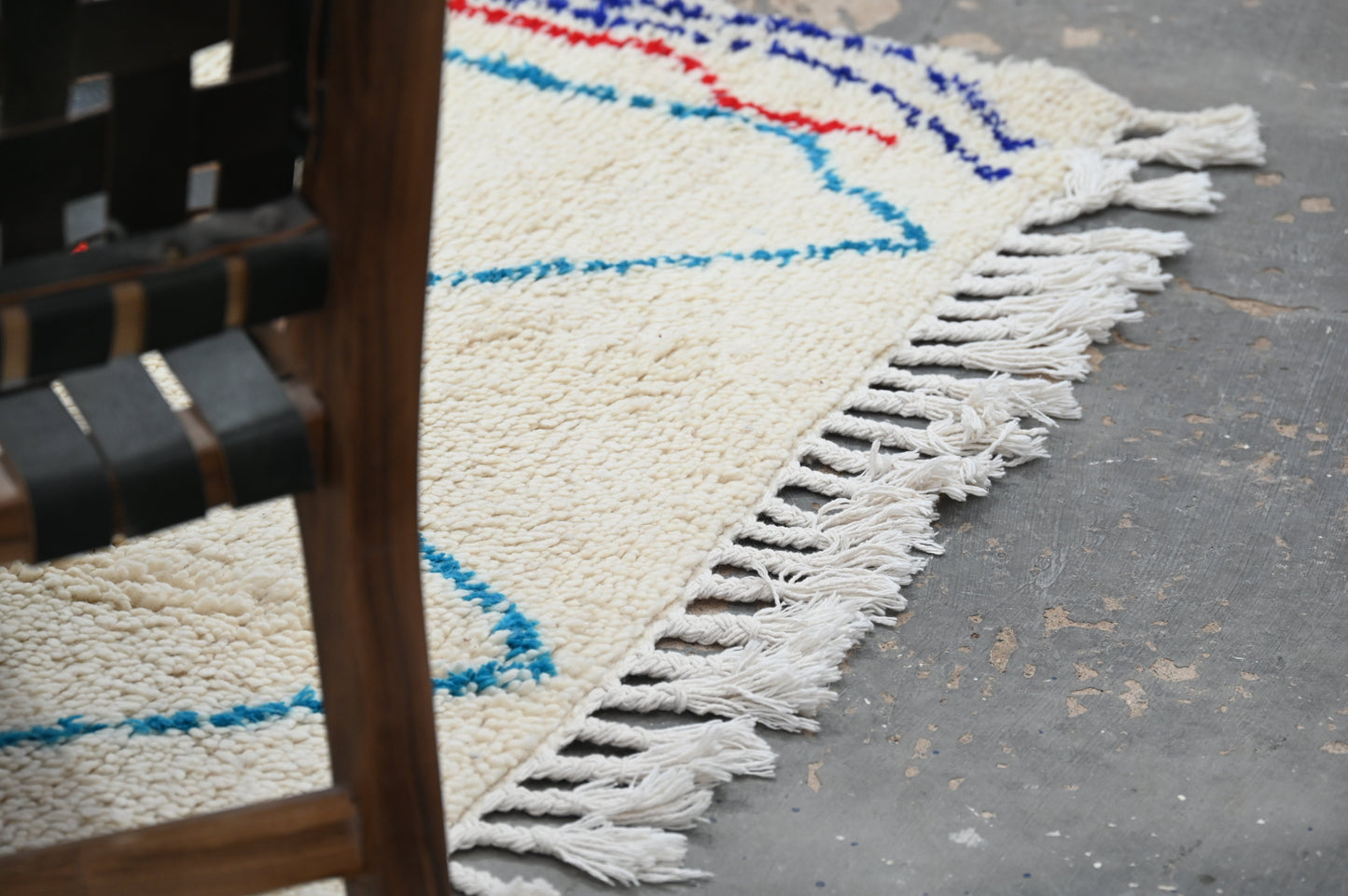 Tapis traditionnel Azilal 231 X 160 Cm