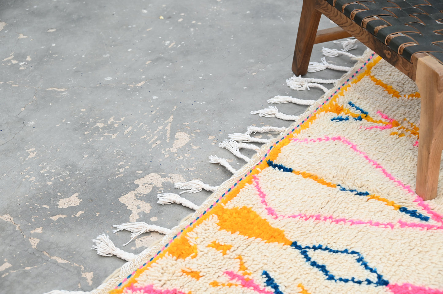 Tapis traditionnel Azilal 251 X 145 Cm