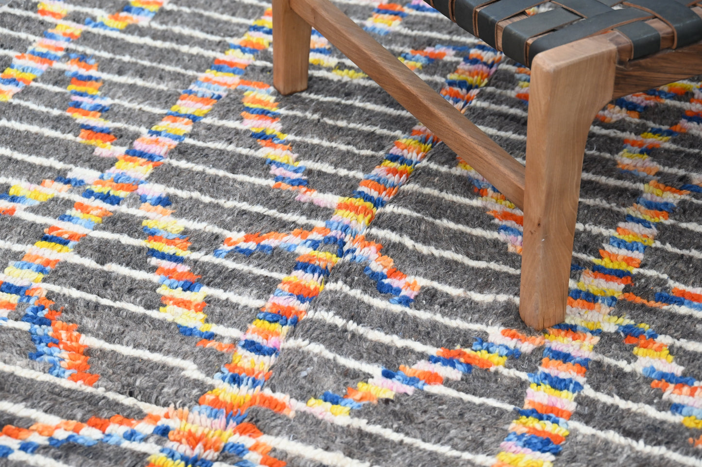 Tapis traditionnel Azilal 236 X 136 Cm