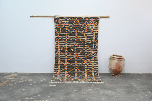 Tapis traditionnel Azilal 236 X 136 Cm