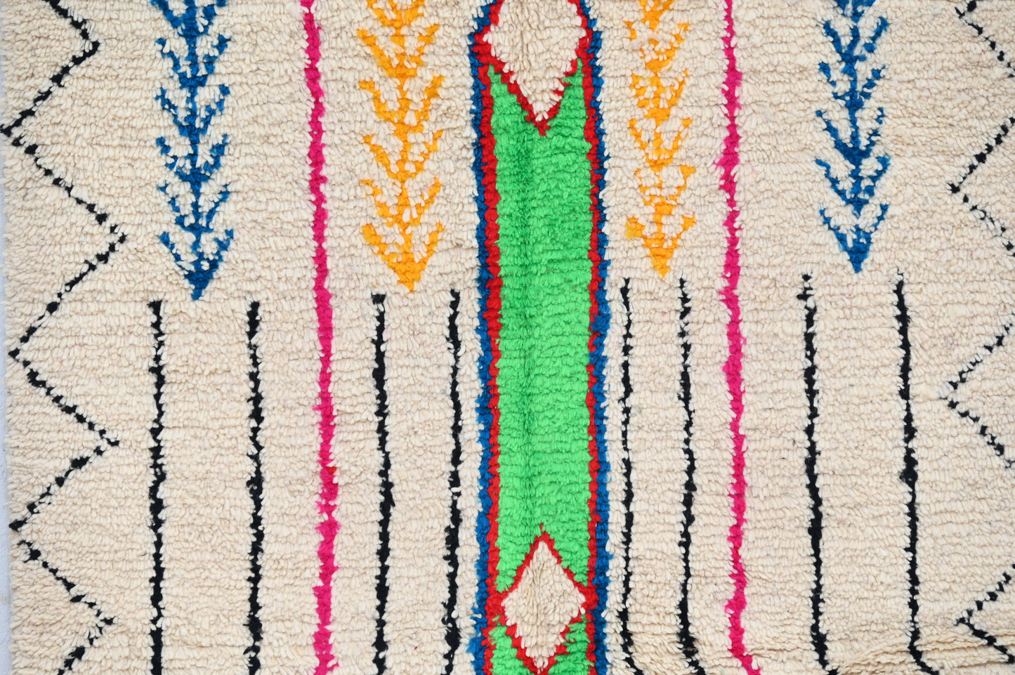 Tapis traditionnel Azilal 252 X 145 Cm