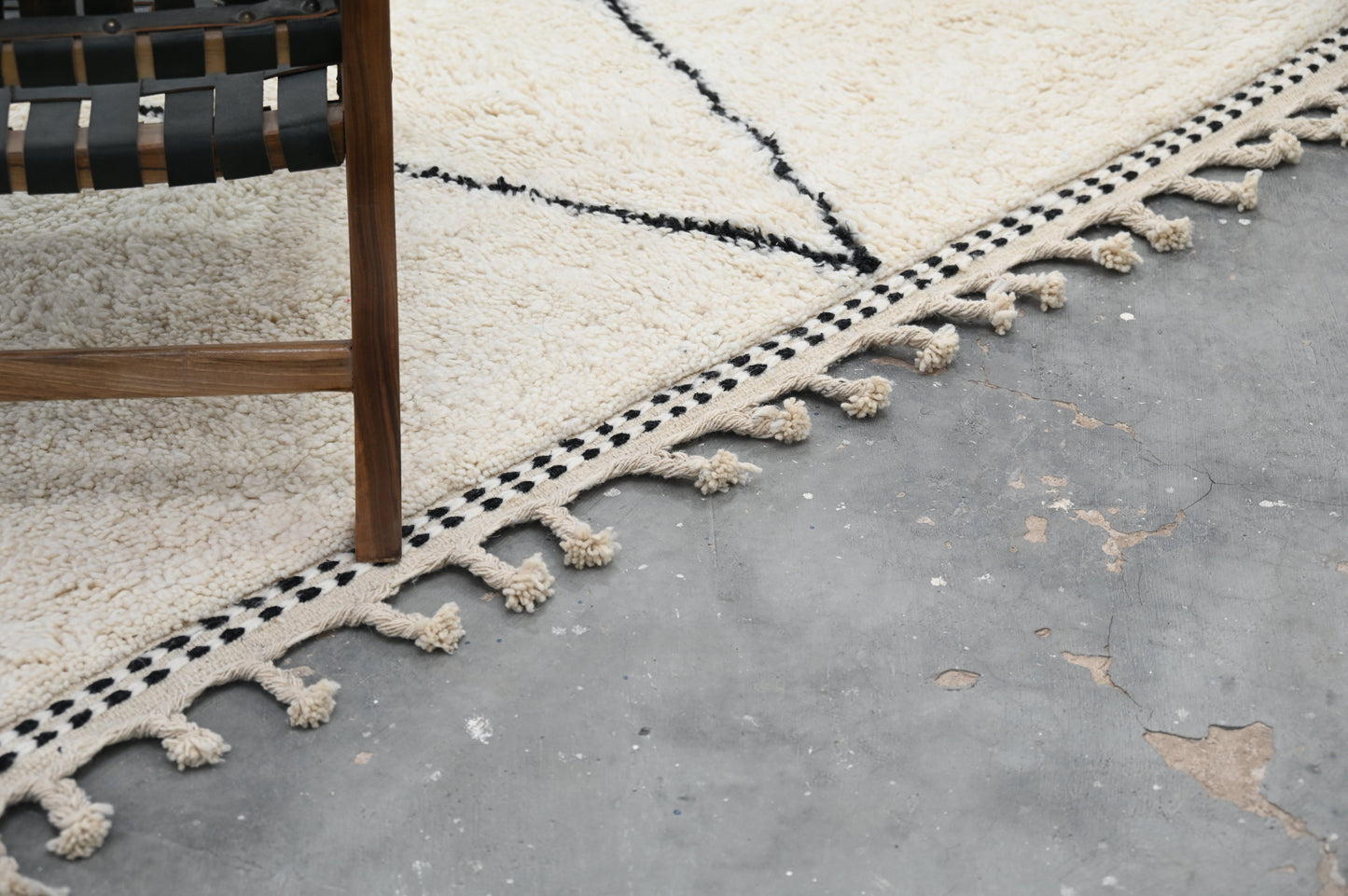 Tapis traditionnel Beni Ouarain 313 X 200 Cm