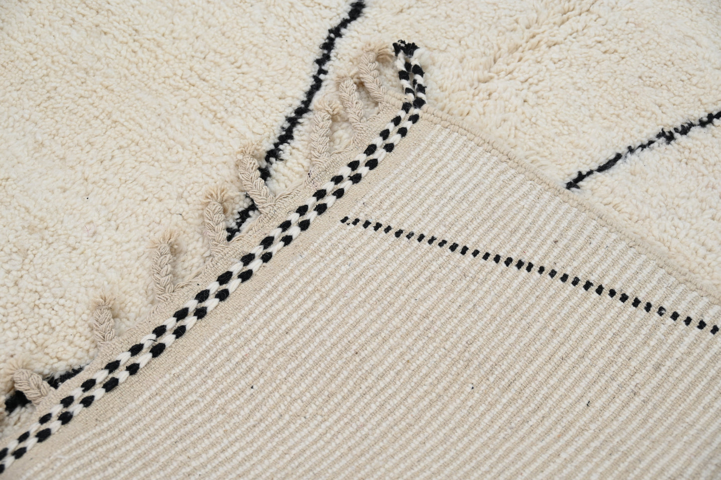 Tapis traditionnel Beni Ouarain 313 X 200 Cm