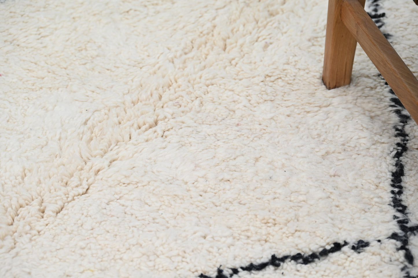 Tapis traditionnel Beni Ouarain 311 X 207 Cm