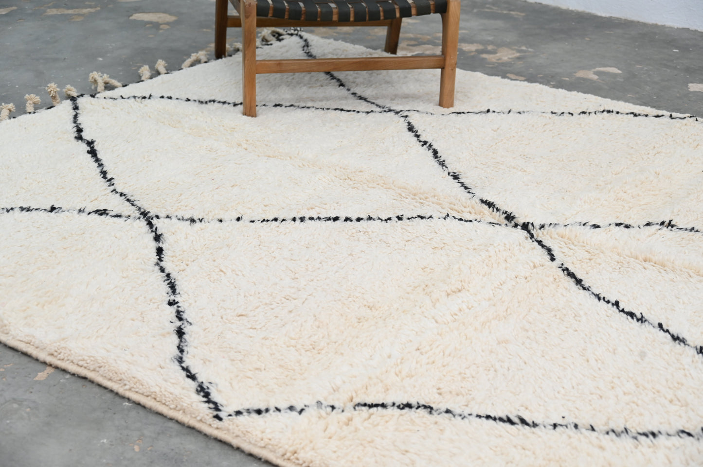 Tapis traditionnel Beni Ouarain 311 X 207 Cm