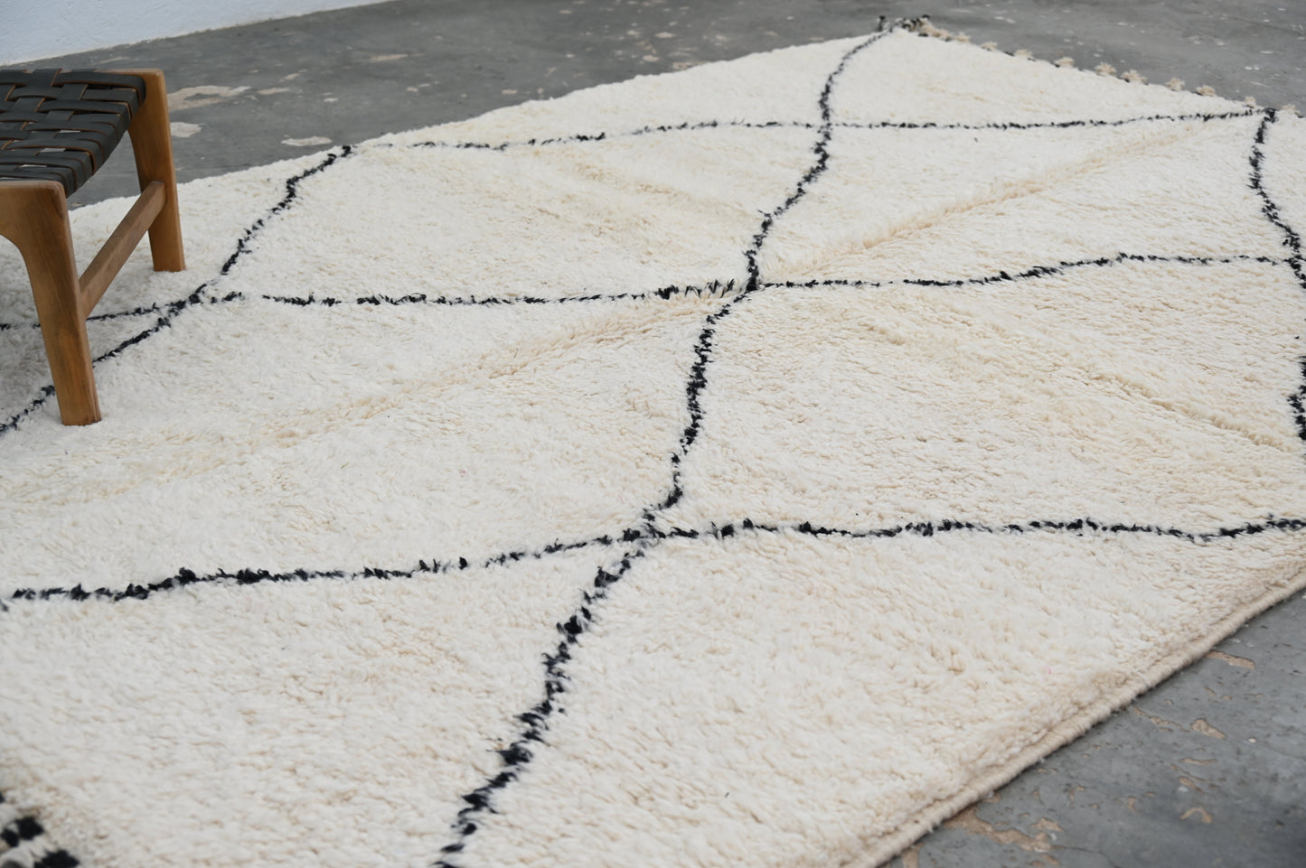 Tapis traditionnel Beni Ouarain 311 X 207 Cm