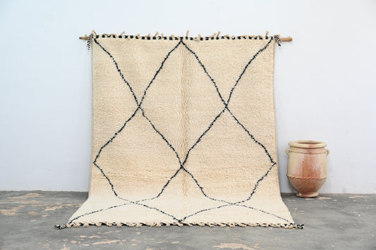 Tapis traditionnel Beni Ouarain 311 X 207 Cm