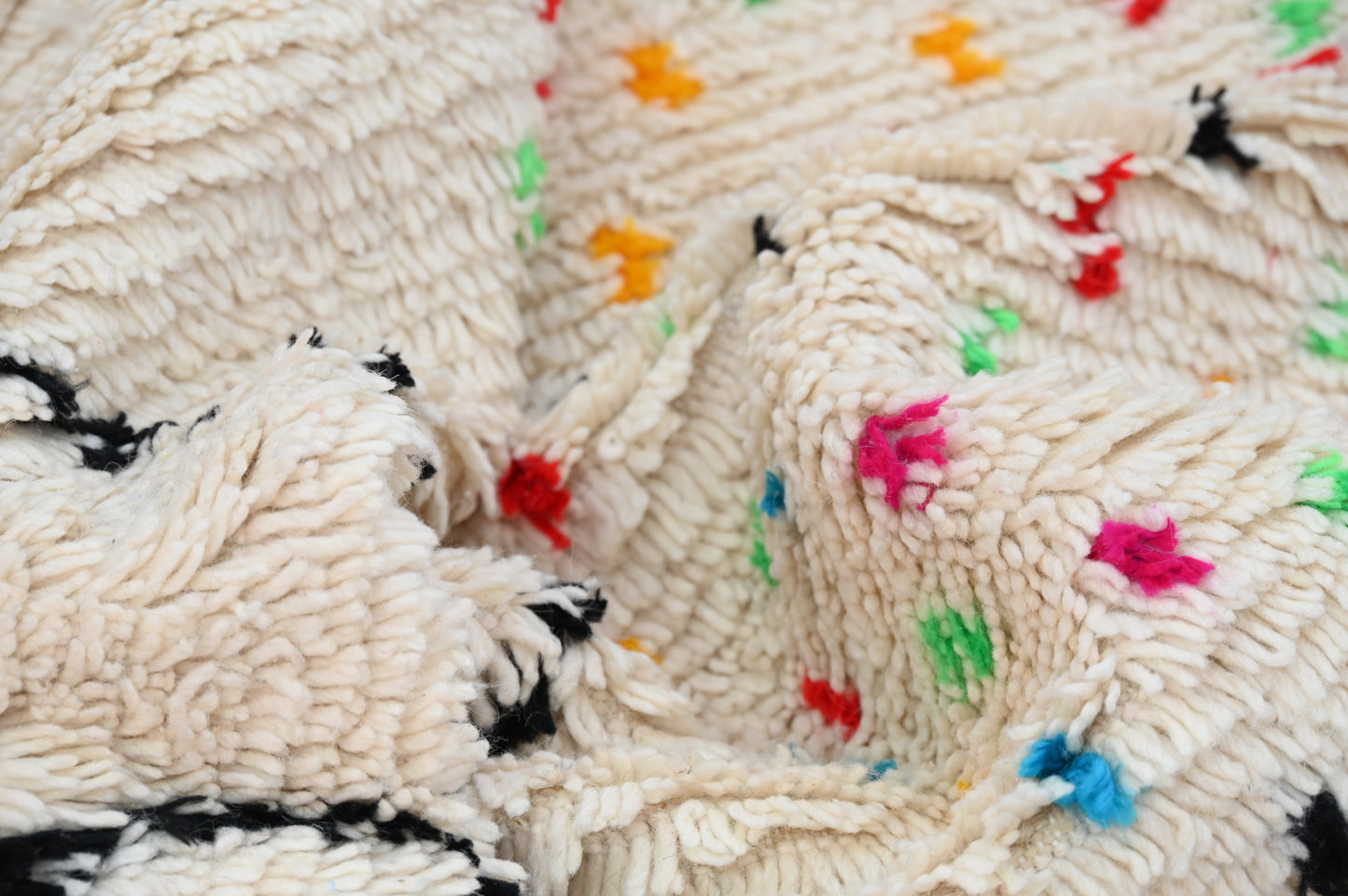 Tapis traditionnel Azilal 234 X 147 Cm