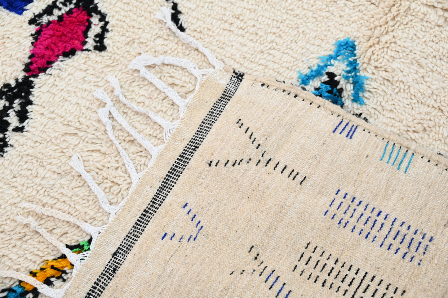 Tapis traditionnel Azilal 260 X 140 Cm