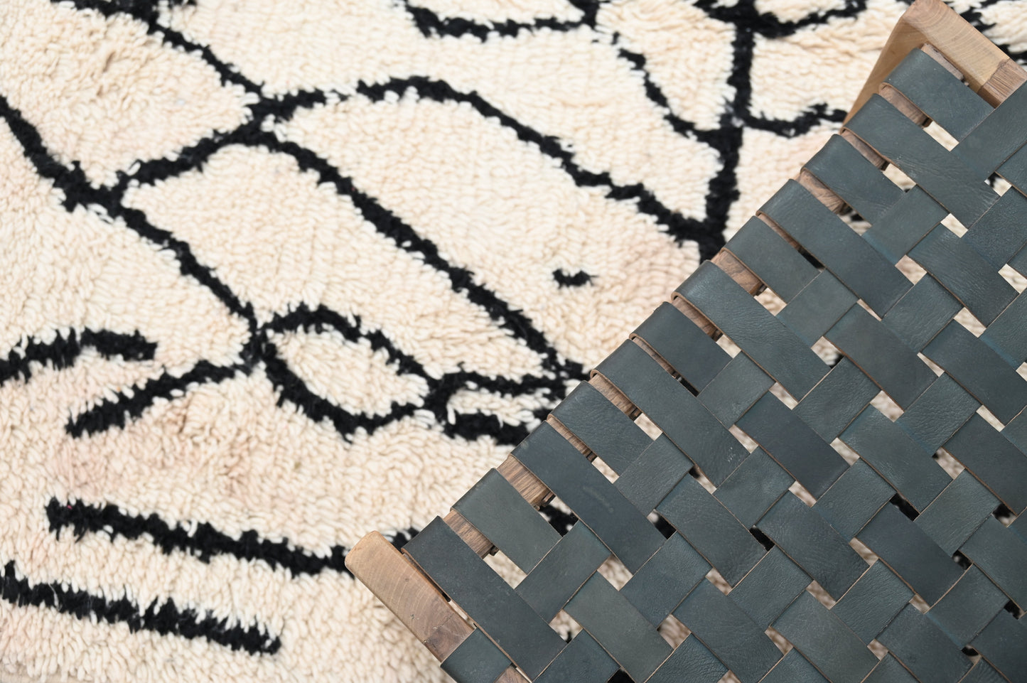 Tapis traditionnel Azilal 243 X 150 Cm