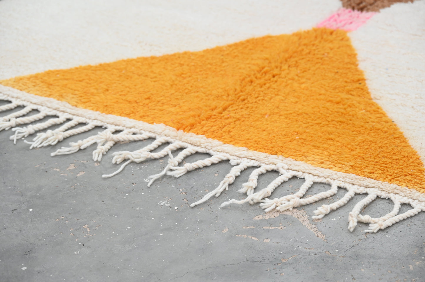 Tapis traditionnel Azilal 210 X 164 Cm