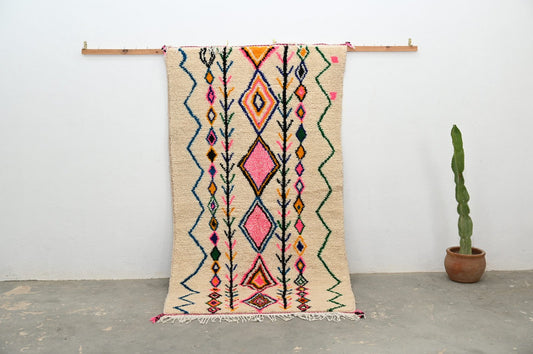 Tapis traditionnel Azilal 243 X 131 Cm